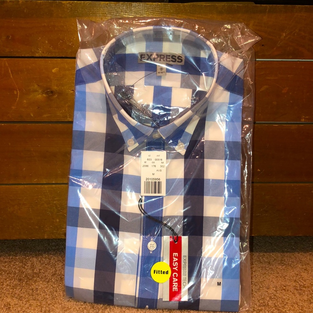 Express Tech button down NWT medium